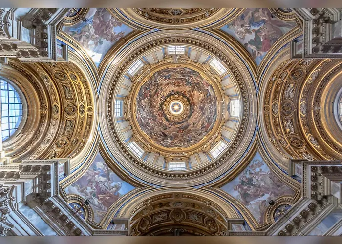 Labanca's Domus Navona *